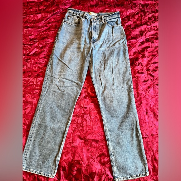 Abercrombie Curve Love Jeans - Picture 2 of 4